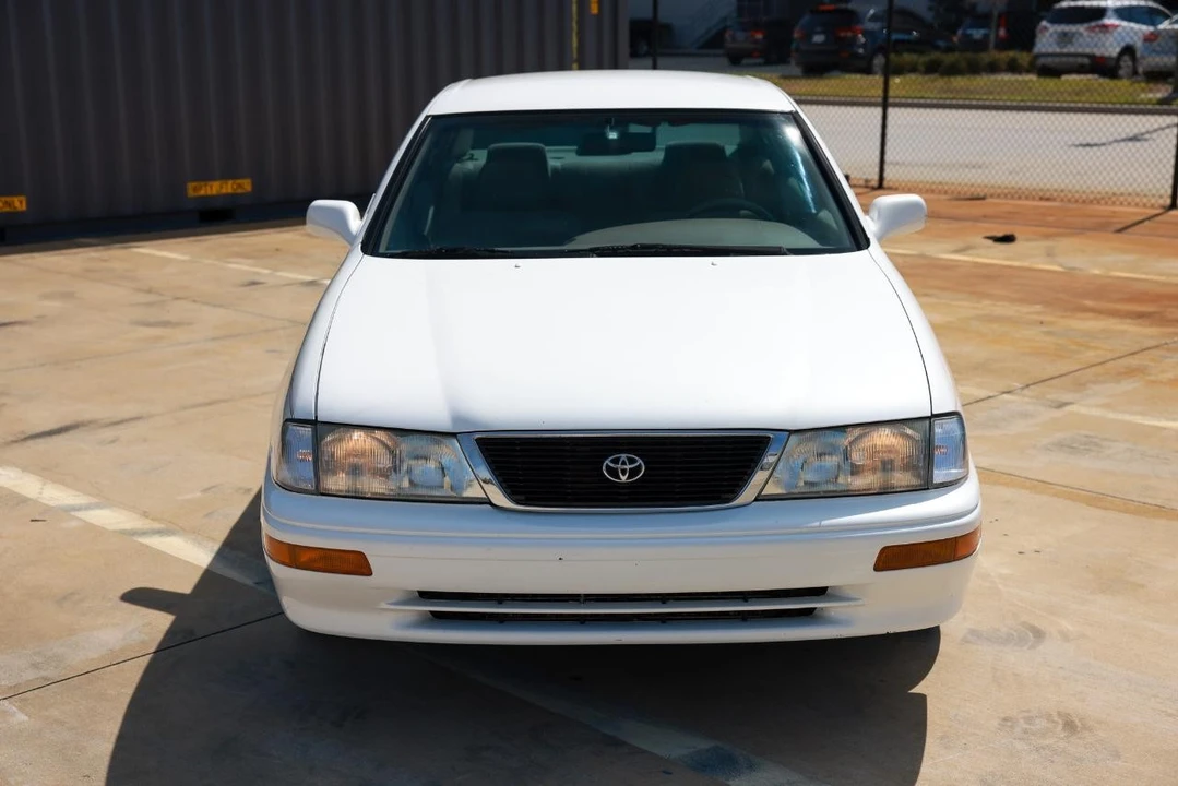 1996 Toyota Avalon 1st Gen - Image 18 of 21