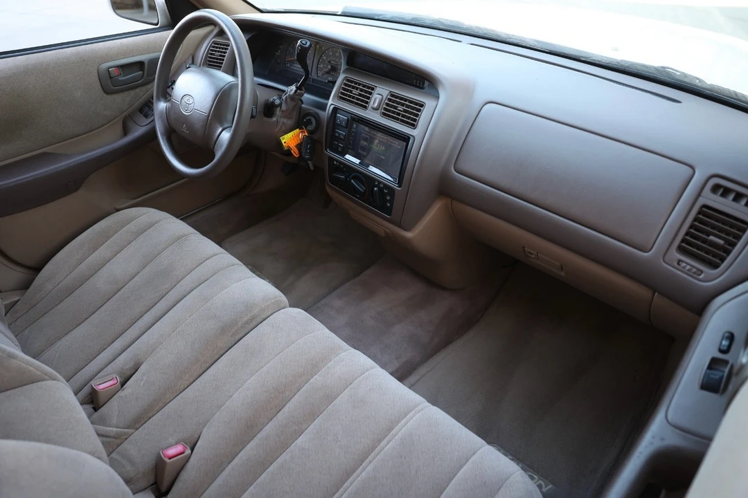 1996 Toyota Avalon 1st Gen - Image 16 of 21