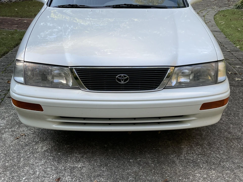 1996 Toyota Avalon 1st Gen - Image 23 of 31