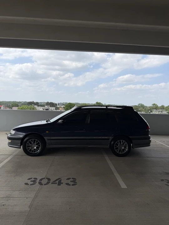 1996 Toyota Caldina 1st Gen - Image 4 of 31