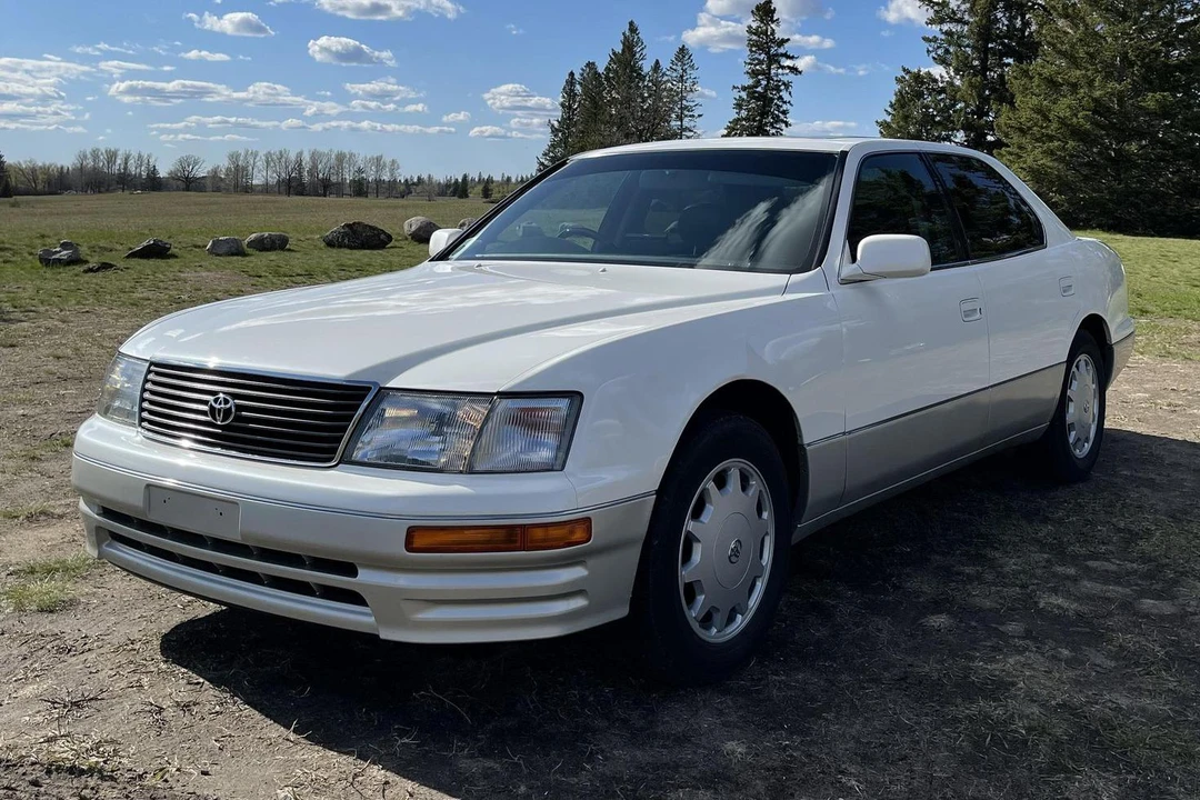 1996 Toyota Celsior 2nd Gen - Image 10 of 31