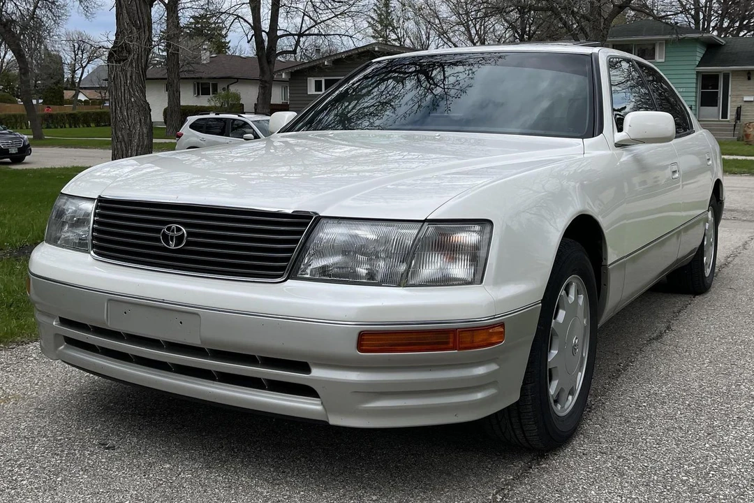 1996 Toyota Celsior 2nd Gen - Image 9 of 31