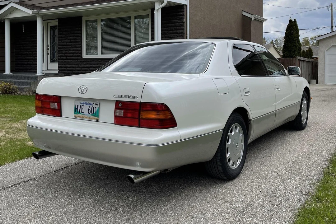 1996 Toyota Celsior 2nd Gen - Image 14 of 31