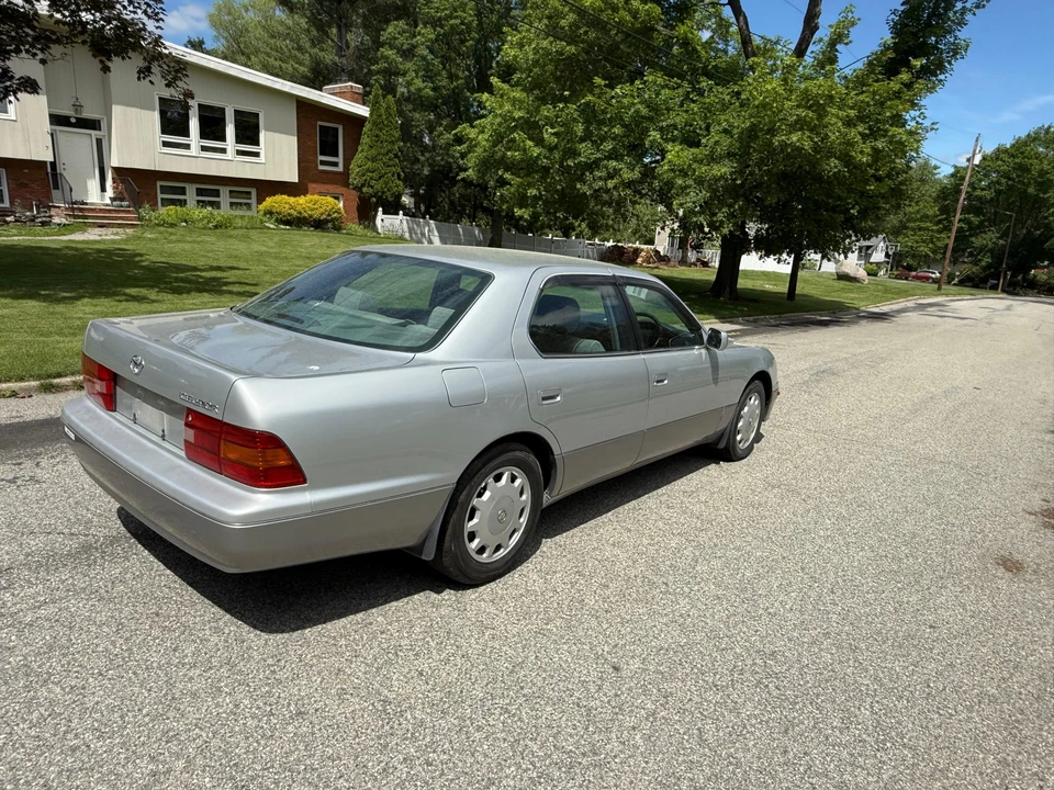 1996 Toyota Celsior 2nd Gen - Image 11 of 31