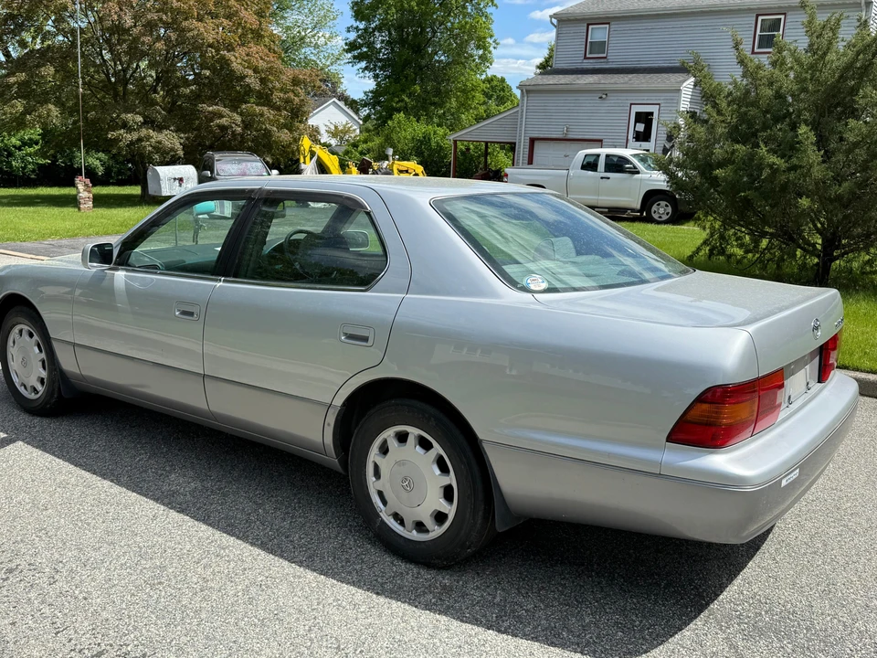1996 Toyota Celsior 2nd Gen - Image 9 of 31