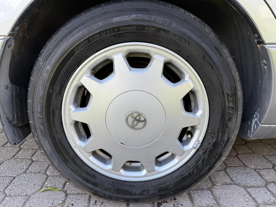 1996 Toyota Celsior 2nd Gen - Image 21 of 31
