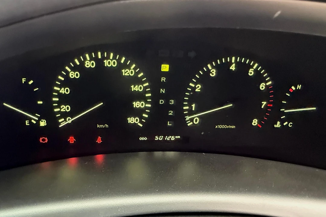 1996 Toyota Celsior 2nd Gen - Image 27 of 31