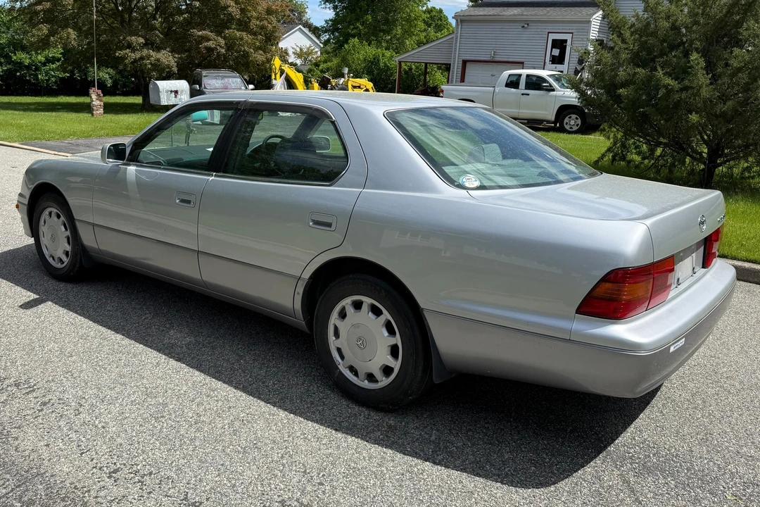 1996 Toyota Celsior 2nd Gen - Image 4 of 31