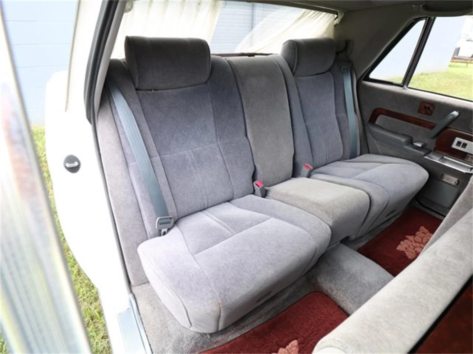 1996 Toyota Century 1st Gen - Image 15 of 31