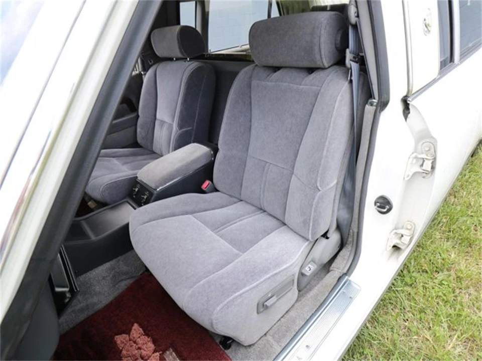 1996 Toyota Century 1st Gen - Image 14 of 31