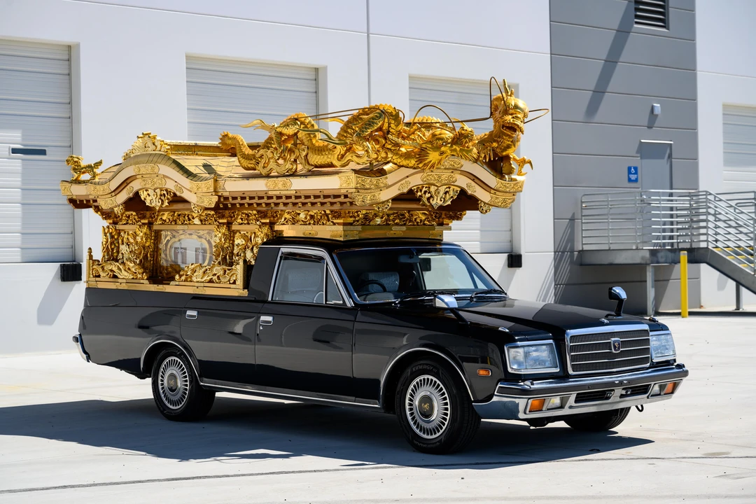 1996 Toyota Century 1st Gen - Image 23 of 31