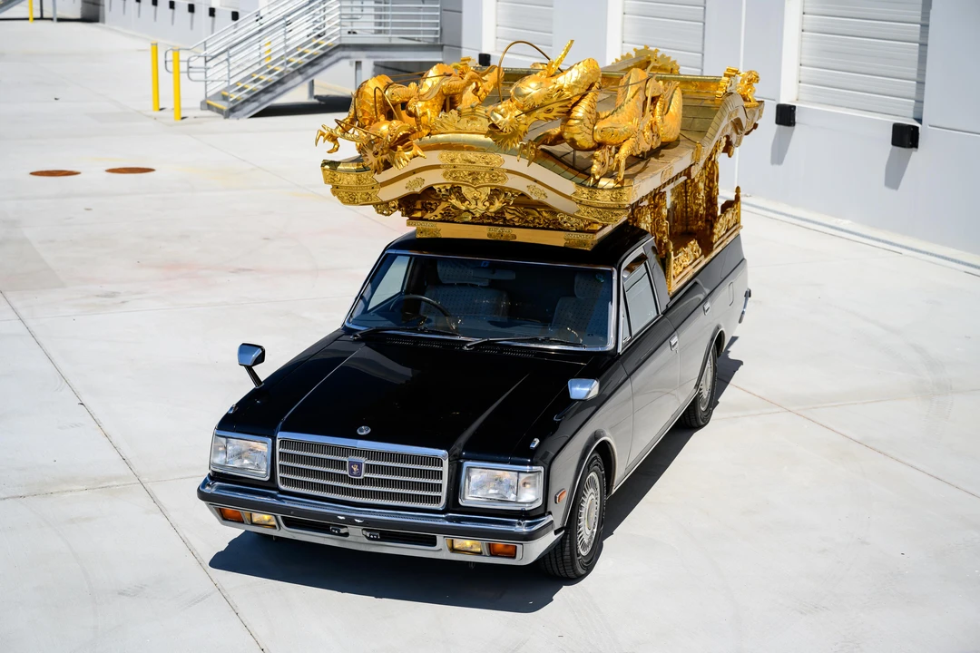 1996 Toyota Century 1st Gen - Image 7 of 31