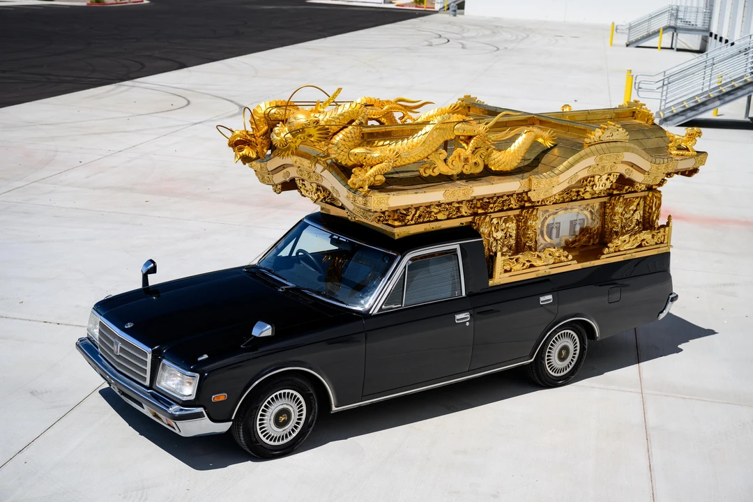 1996 Toyota Century 1st Gen - Image 11 of 31