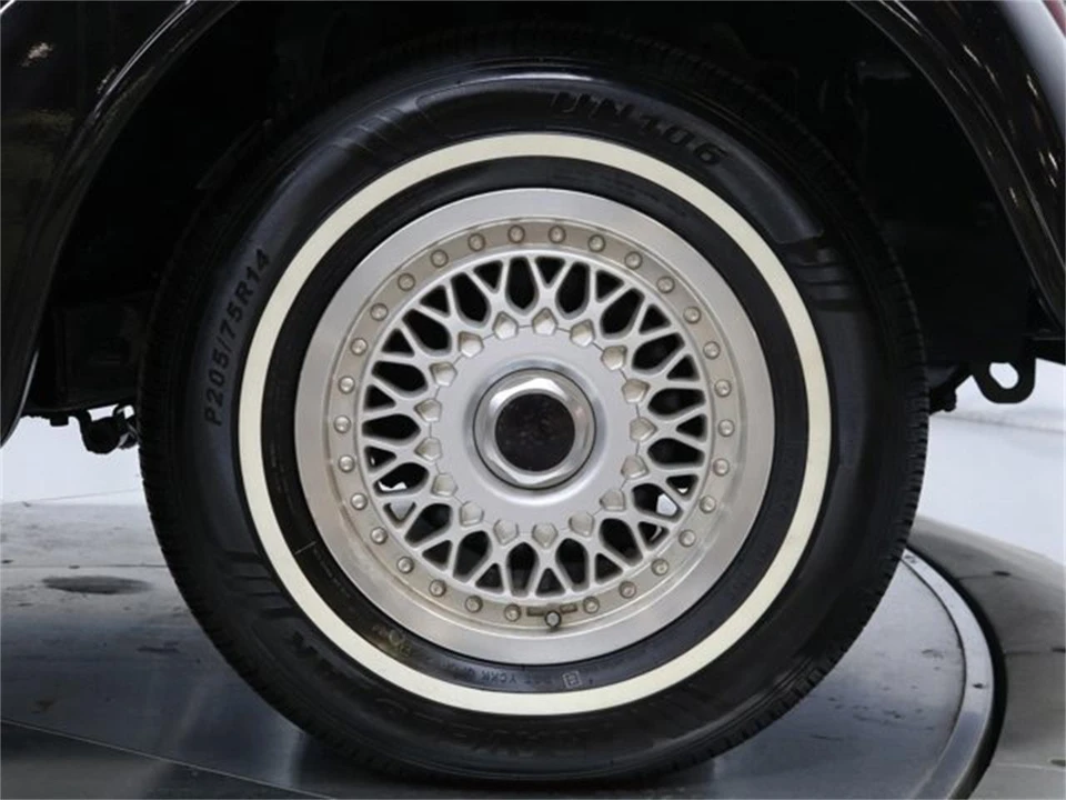 1996 Toyota - Image 27 of 31