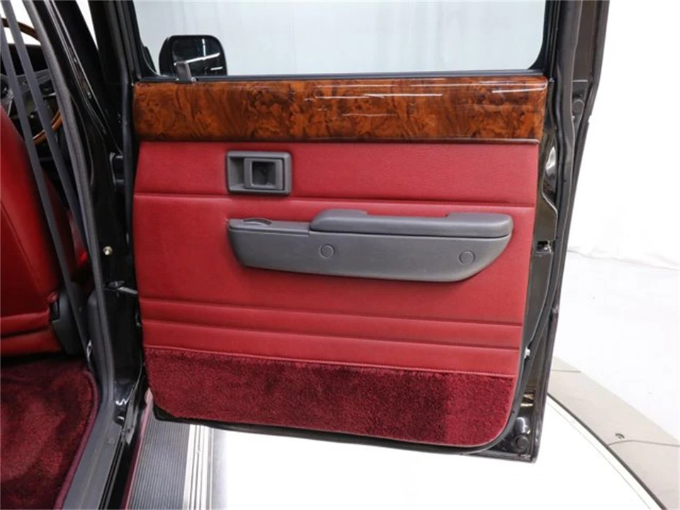 1996 Toyota - Image 21 of 31
