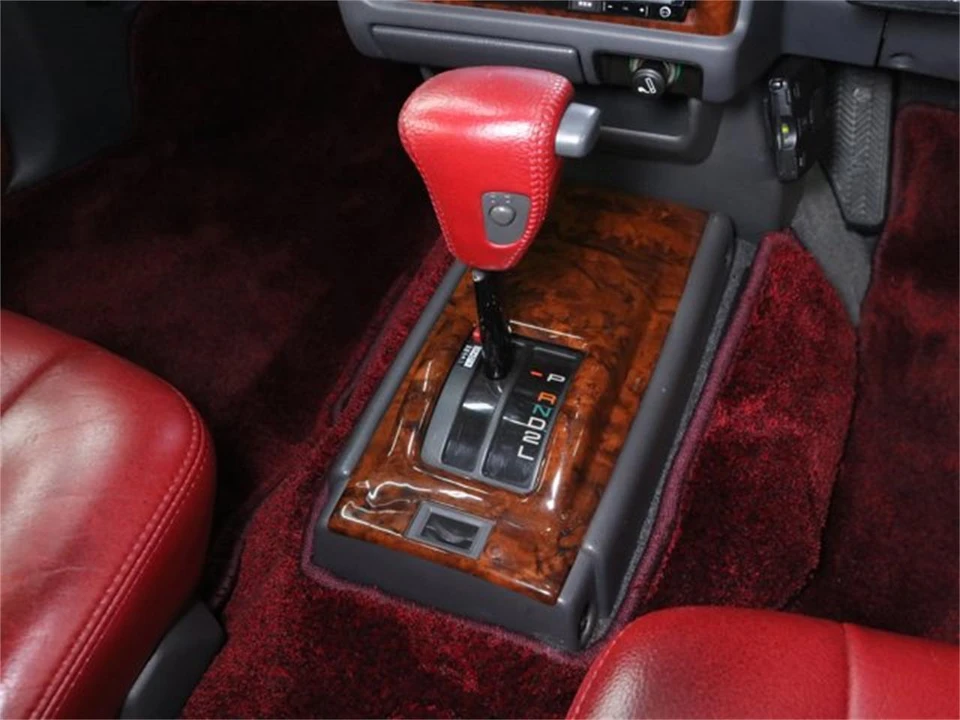 1996 Toyota - Image 14 of 31