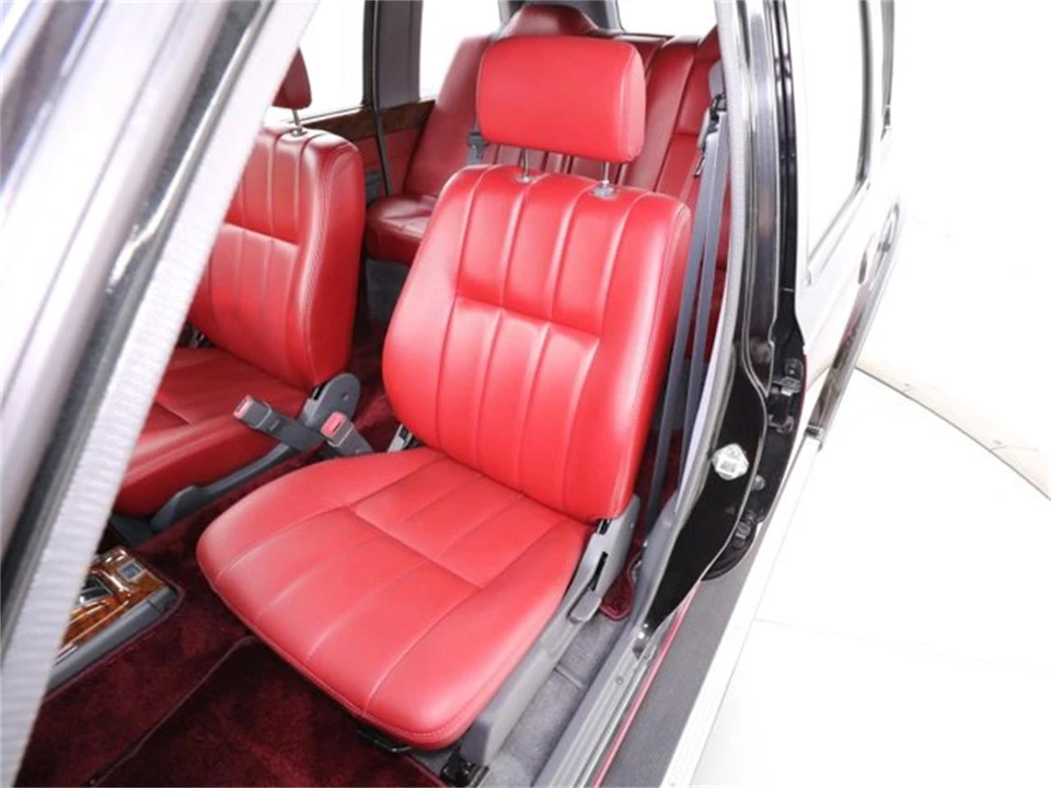 1996 Toyota - Image 17 of 31