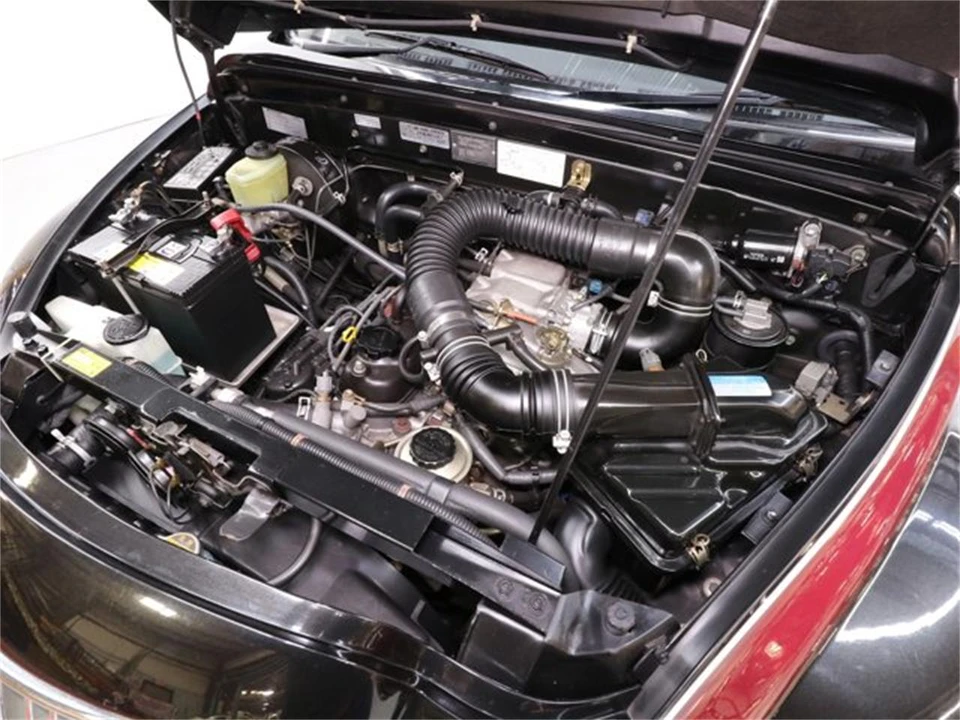 1996 Toyota - Image 25 of 31