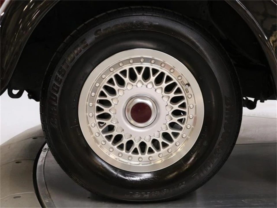 1996 Toyota - Image 28 of 31