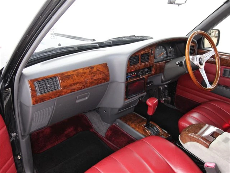 1996 Toyota - Image 15 of 31