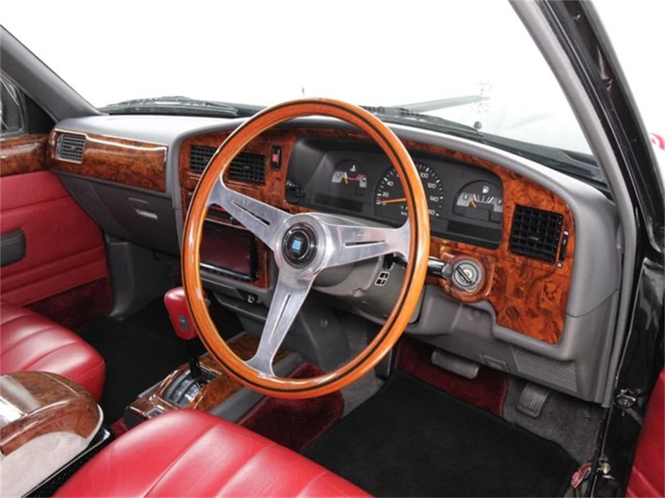 1996 Toyota - Image 9 of 31