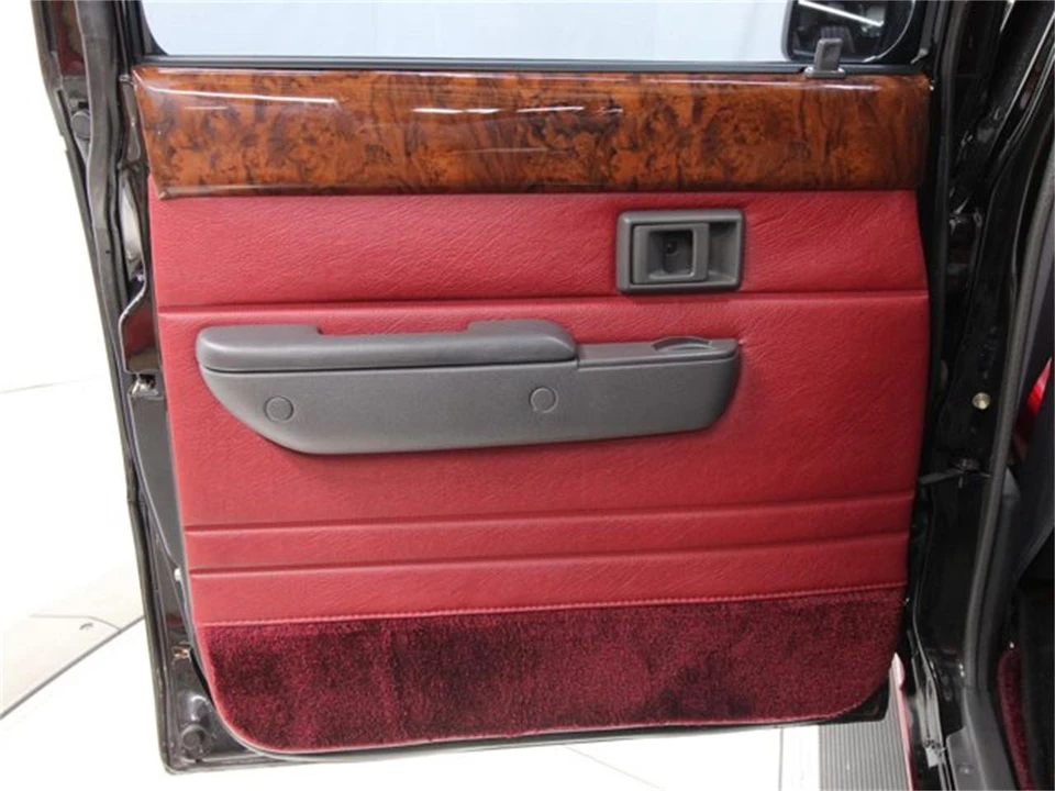 1996 Toyota - Image 19 of 31
