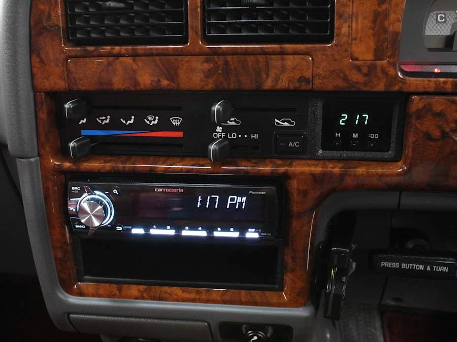 1996 Toyota - Image 30 of 31