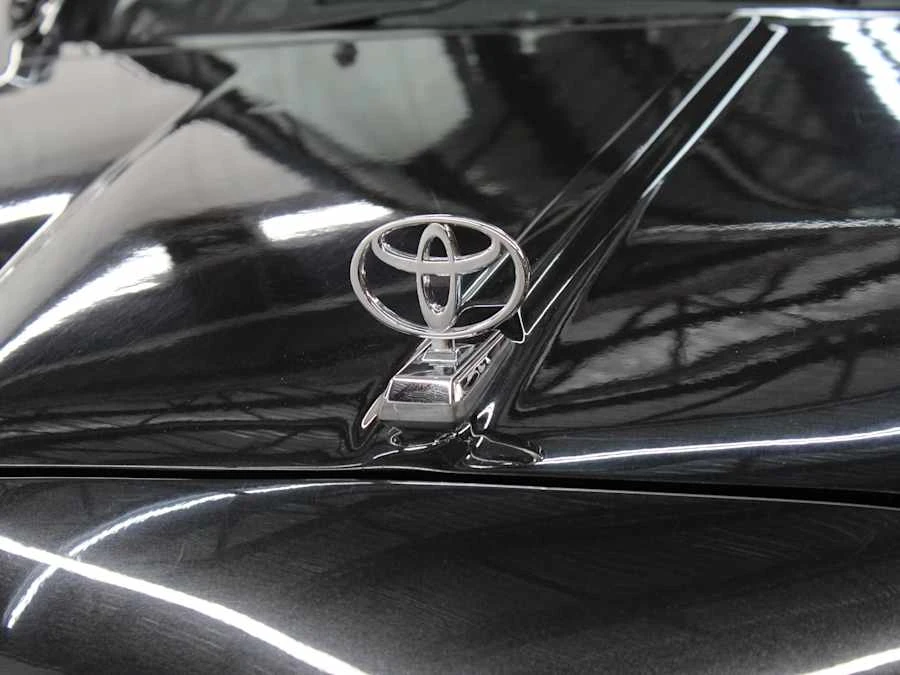 1996 Toyota - Image 13 of 31
