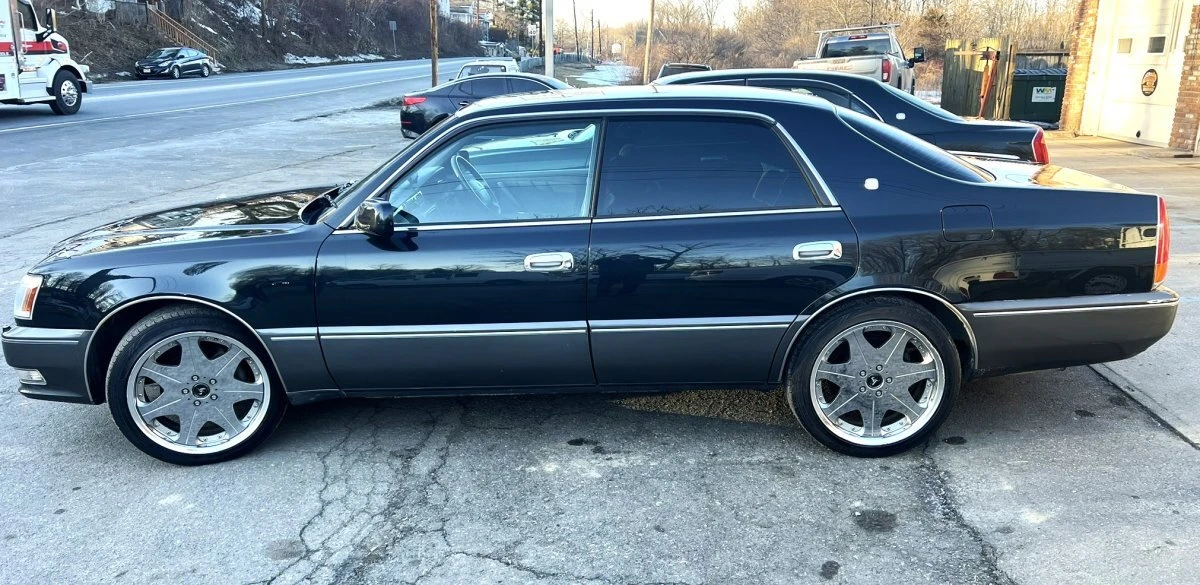 1996 Toyota Crown 10th Gen - Image 4 of 31