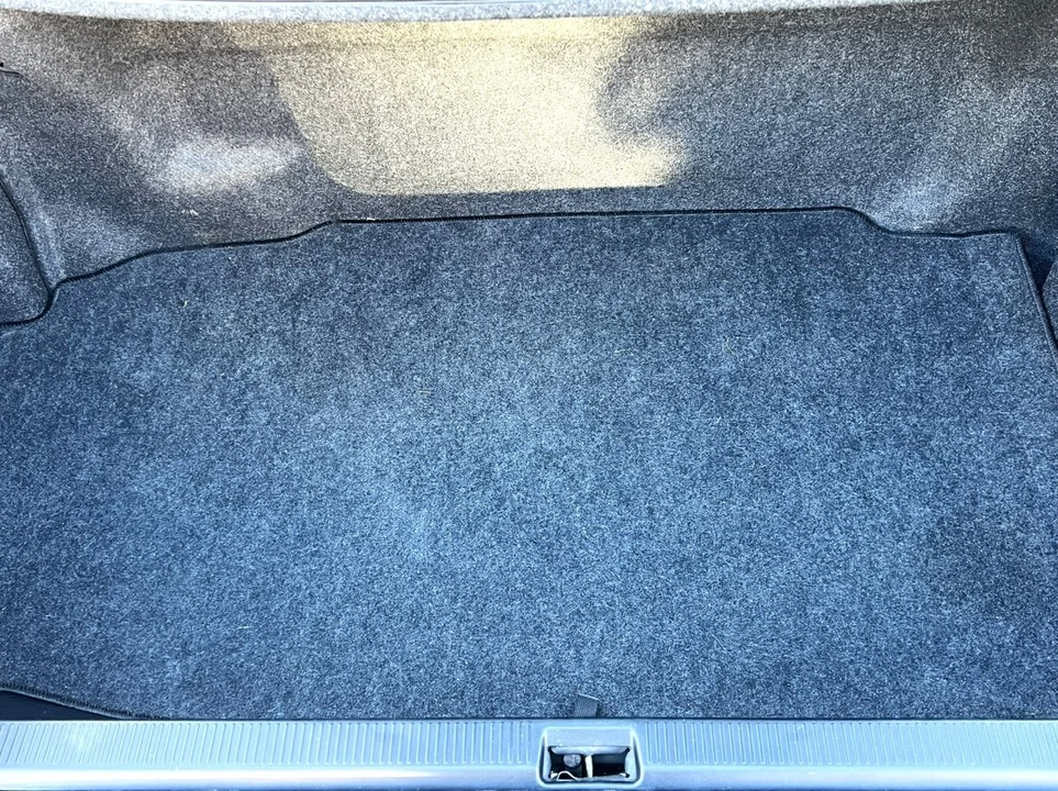 1996 Toyota Crown 10th Gen - Image 23 of 31