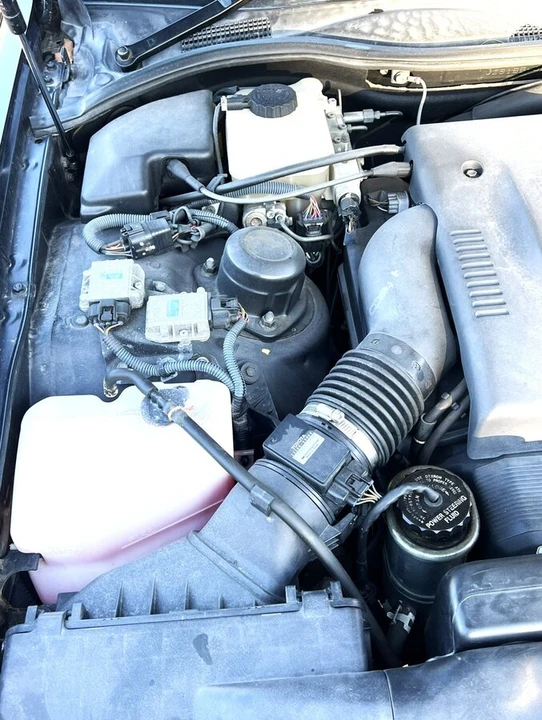 1996 Toyota Crown 10th Gen - Image 18 of 31