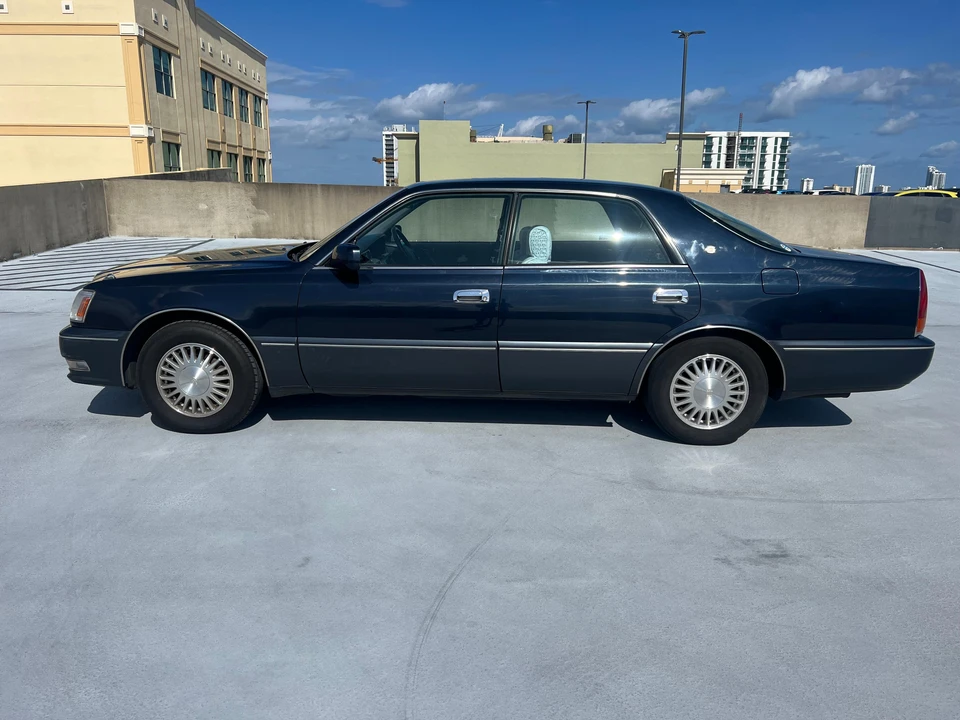1996 Toyota Crown 10th Gen - Image 7 of 31