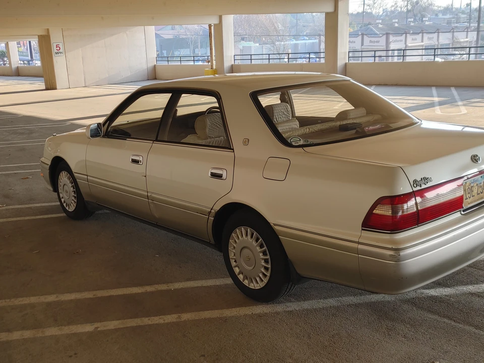 1996 Toyota Crown 10th Gen - Image 11 of 13