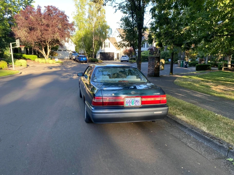 1996 Toyota Crown 10th Gen - Image 5 of 12