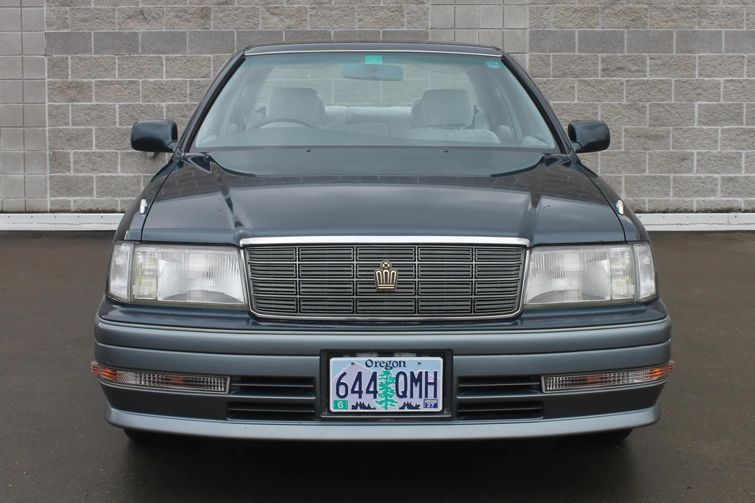 1996 Toyota Crown 10th Gen - Image 2 of 31