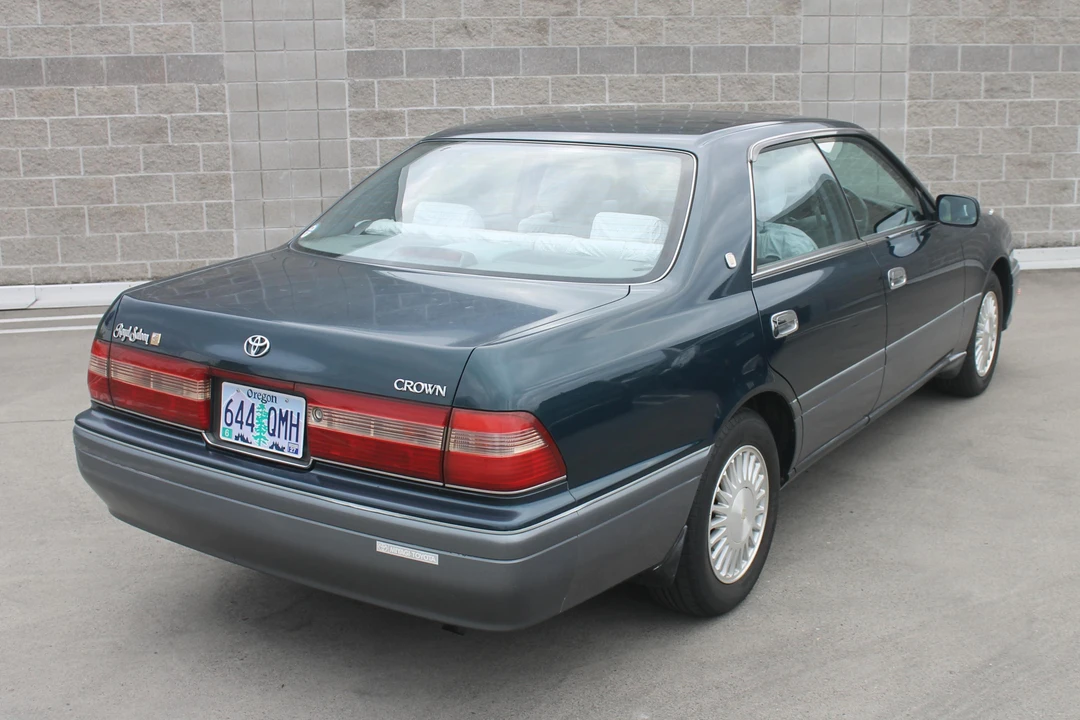 1996 Toyota Crown 10th Gen - Image 4 of 31