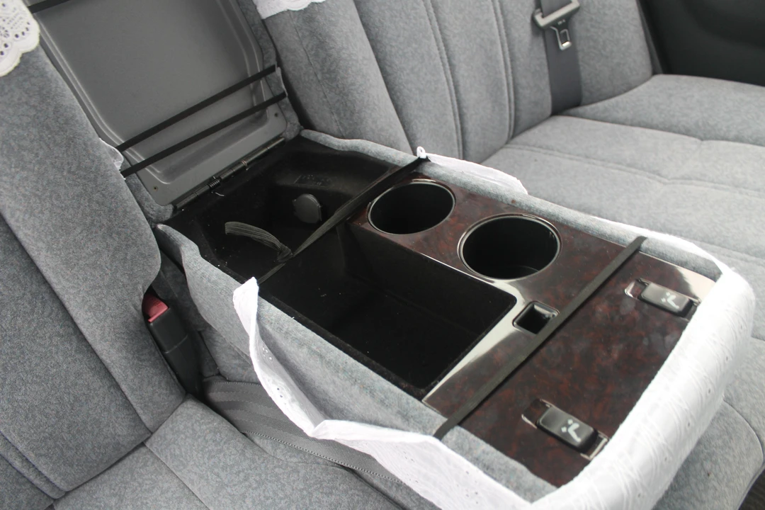 1996 Toyota Crown 10th Gen - Image 27 of 31