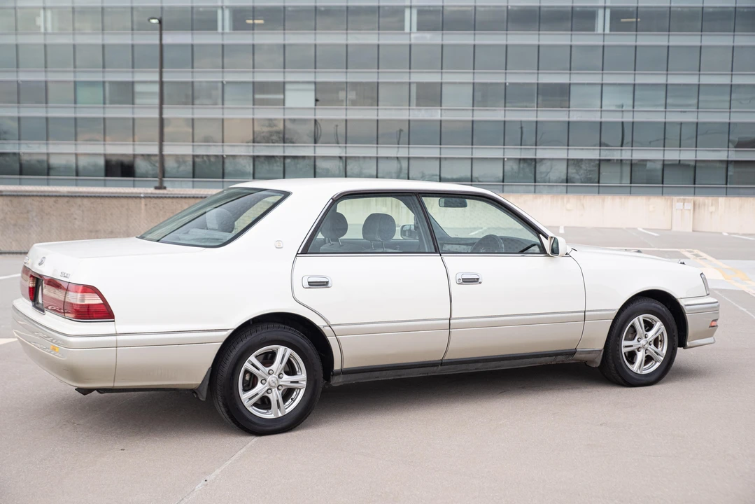 1996 Toyota Crown 10th Gen - Image 20 of 31