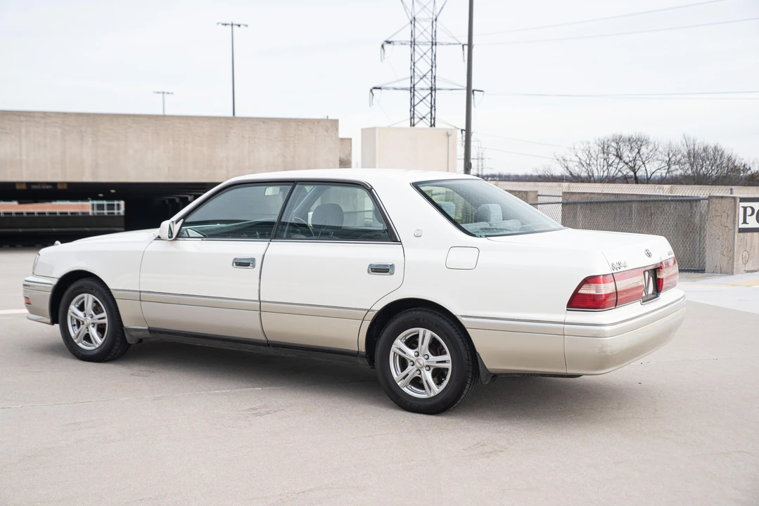 1996 Toyota Crown 10th Gen - Image 13 of 31