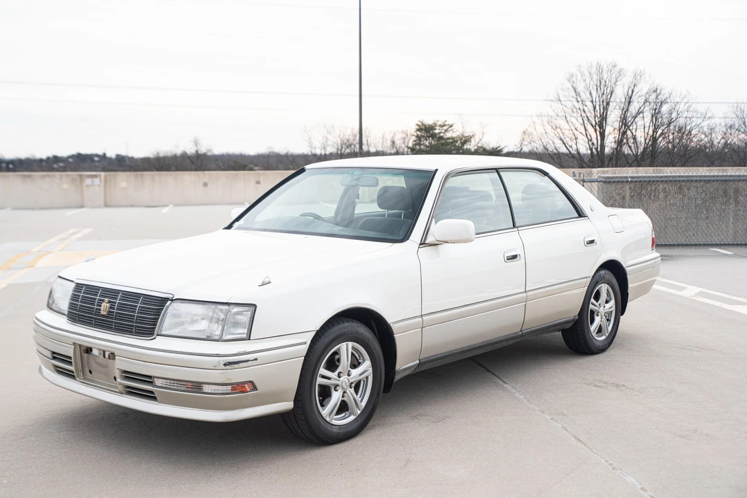 1996 Toyota Crown 10th Gen - Image 10 of 31