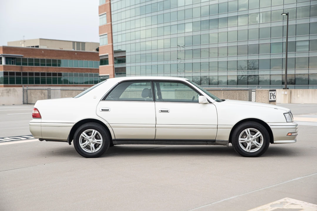 1996 Toyota Crown 10th Gen - Image 22 of 31