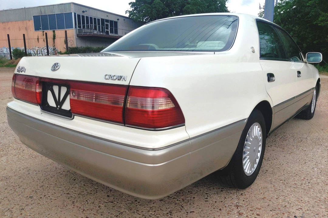 1996 Toyota Crown 10th Gen - Image 4 of 31