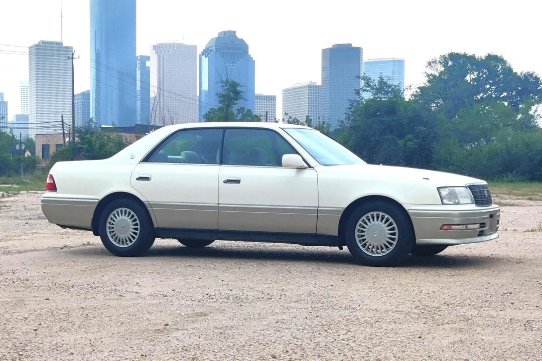 1996 Toyota Crown 10th Gen - Image 17 of 31