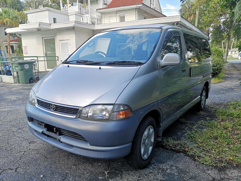 1996 Toyota Granvia 4th Gen - Image 6 of 31