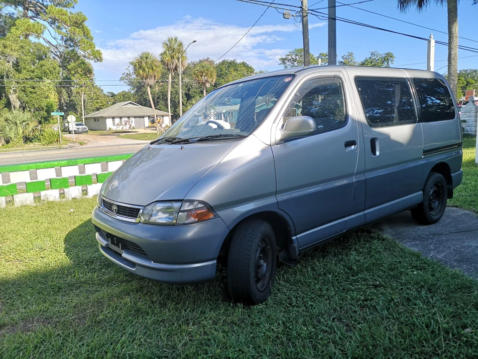 1996 Toyota Granvia 4th Gen - Image 7 of 31