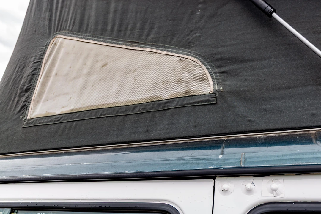 1996 Toyota HiAce 4th Gen - Image 28 of 31