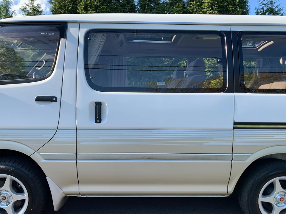 1996 Toyota HiAce 4th Gen - Image 31 of 31