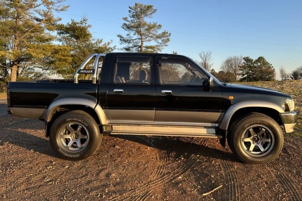 1996 Toyota Hilux 5th Gen - Image 3 of 7
