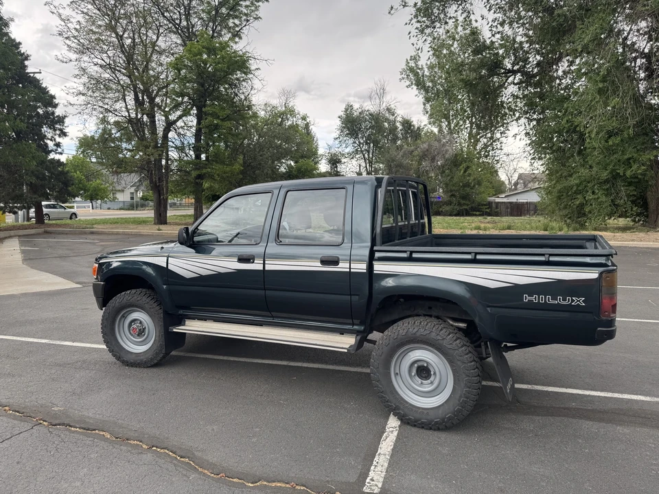 1996 Toyota Hilux 5th Gen - Image 5 of 31