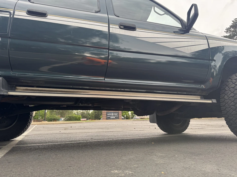 1996 Toyota Hilux 5th Gen - Image 15 of 31